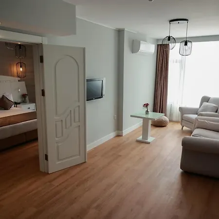 Nova Plaza Orion Szálloda 4*