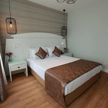 Szálloda Nova Plaza Orion 4*