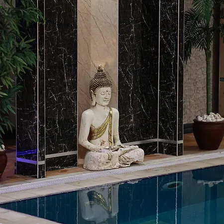 Nova Plaza Orion Hotel