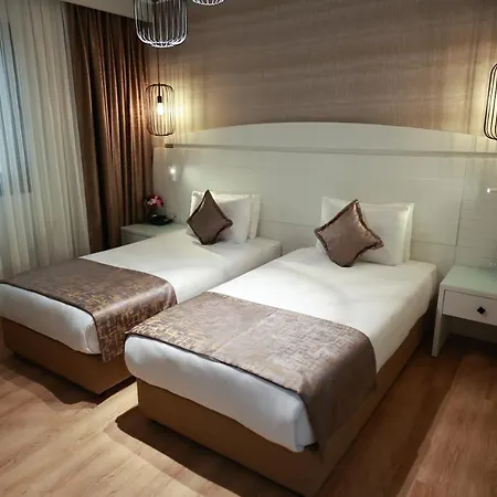 Hotell Nova Plaza Orion 4*