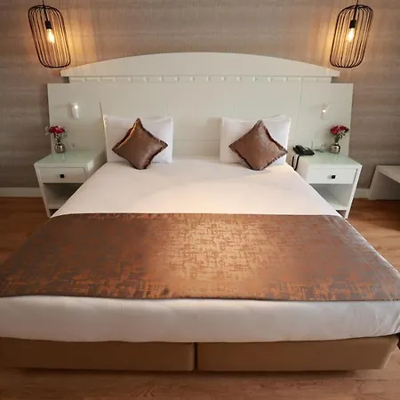 Hotell Nova Plaza Orion 4*