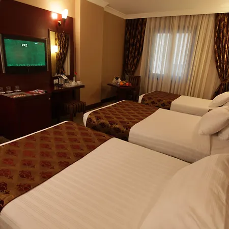 Nova Plaza Orion 4*